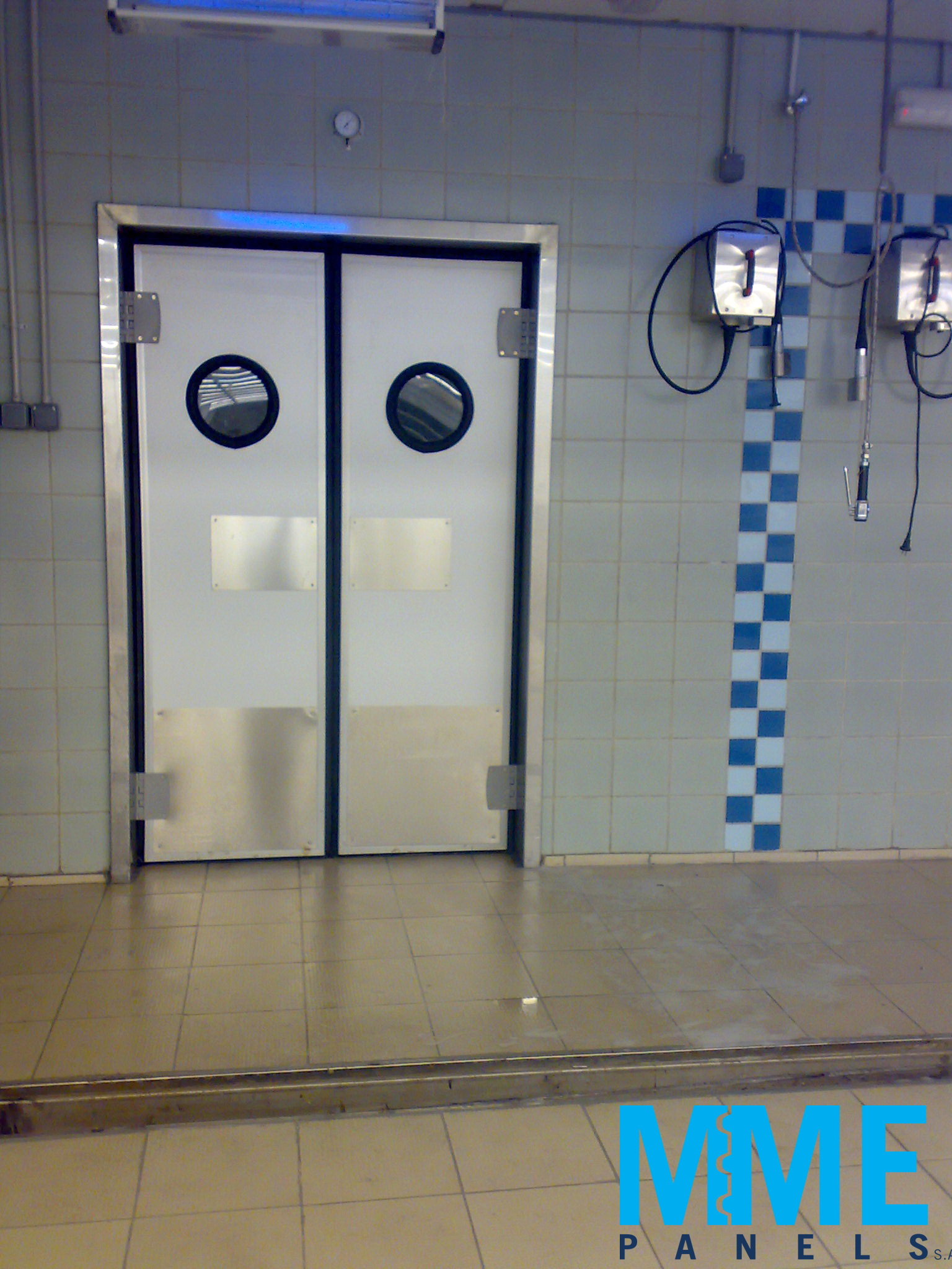 Swing Door